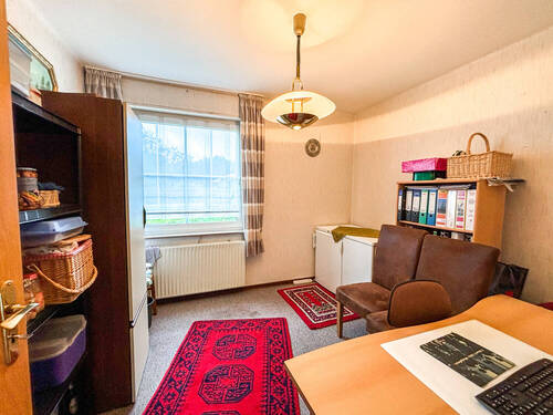1. Zimmer EG - 