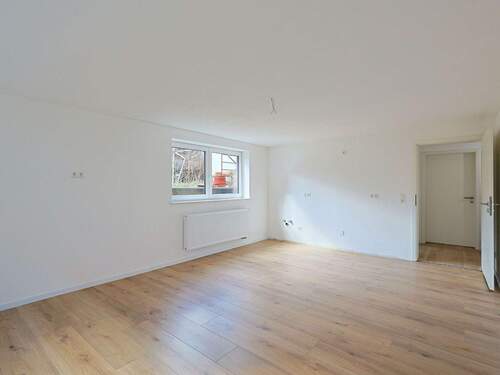 Heller Bereich für eine Küchenzeile - 2 Zimmer Etagenwohnung zur Miete in Leinfelden-Echterdingen