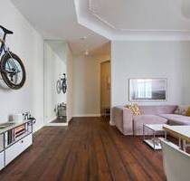 Charmante 2-Zimmer-Altbauwohnung · Jugendstil · Innenhof · Charlottenburg - Berlin