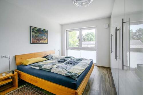 Schlafzimmer.jpg - 