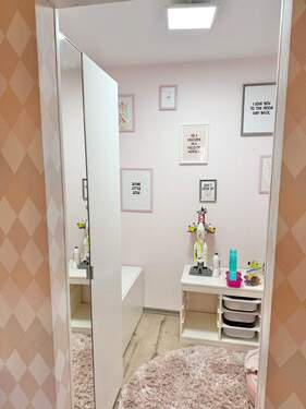 Ankleide Kinder-/Schlafzimmer 1 - 