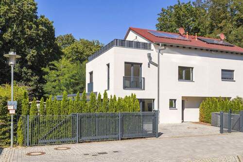 Hausansicht - Exklusive, renovierte Doppelhaushälfte in der Templiner Vorstadt in Potsdam