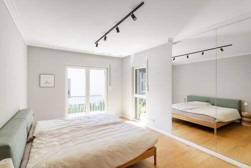 Schlafzimmer 1. OG - 