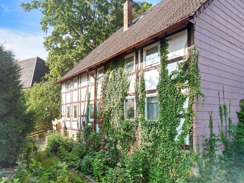 Außenansicht - 8 Zimmer Bauernhaus, Landhaus in Hessisch Oldendorf