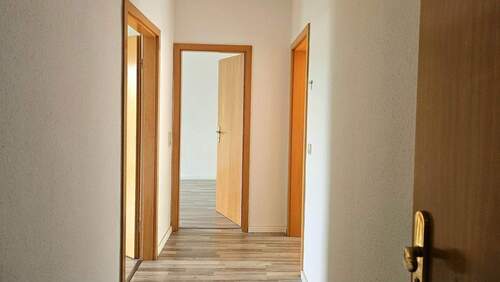 Flur - 2 Zimmer Etagenwohnung in Chemnitz