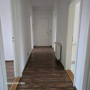 Flur.jpeg - 4- Zimmerwohnung mit Balkon, August-Bebel-Straße 117, Frankfurt (Oder)