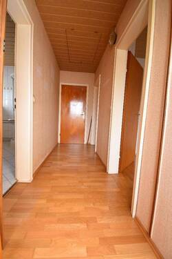 Altbau Flur OG - 