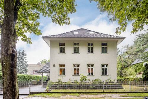 Straßenansicht - 6 Zimmer Einfamilienhaus in Neuenhagen bei Berlin