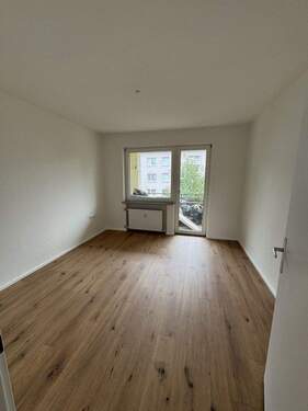 Zimmer 2 - Etagenwohnung mit 66,00 m&sup2; in Kassel zur Miete