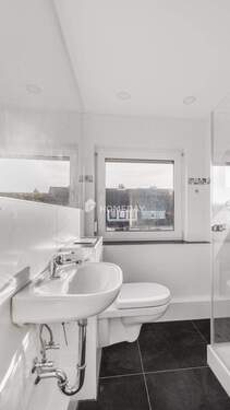 1. OG Badezimmer 3 - 