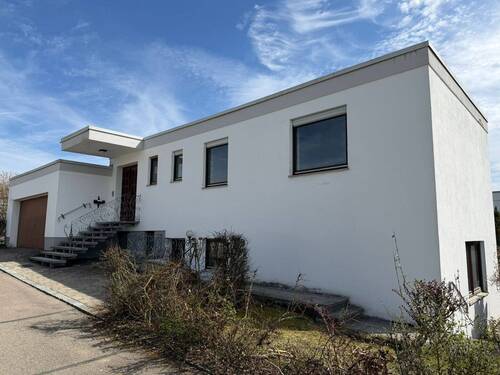 25 Ansicht Hauseingang 2 - 