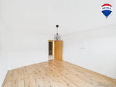 RE/MAX Immobilien DeLux Haus Reimsbach - 
