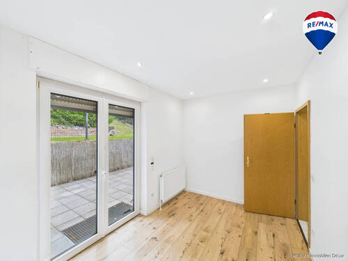 RE/MAX Immobilien DeLux Haus Reimsbach - 