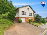 RE/MAX Immobilien DeLux Haus Reimsbach - 5 Zimmer Einfamilienhaus zum Kaufen in Beckingen / Reimsbach