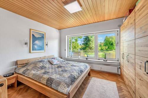 Schlafzimmer in der Hochparterre - 