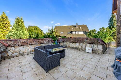 Großzügige Terrasse - 