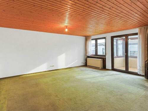 Großzügiger Wohnbereich - 5 Zimmer Reihenmittelhaus in Weil der Stadt