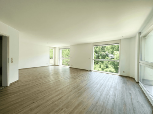 Wohn- _ Esszimmer - 7 Zimmer Einfamilienhaus zum Kaufen in Untergruppenbach