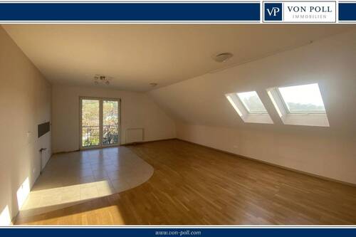 Titelbild - Großzügige Dachgeschosswohnung in naturnaher Lage!