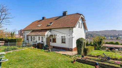 Außenansicht 3 - 6 Zimmer Doppelhaushälfte in Sulzbach/Saar