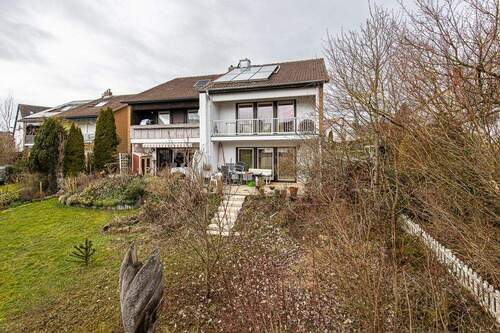 Außenaufnahme - 7 Zimmer Doppelhaushälfte in Konstanz / Dettingen