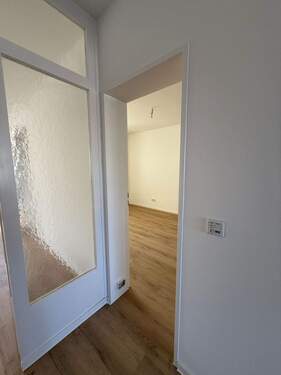 Schlafzimmer Eingang.jpg - 