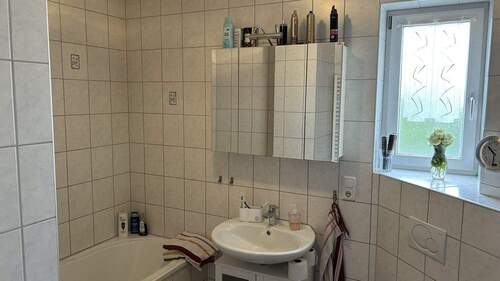 Badezimmer im Erdgeschoss - 