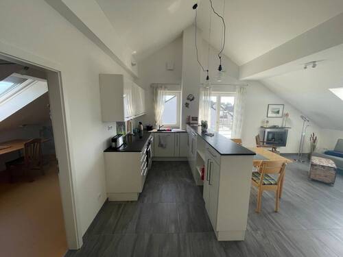 kochen - 4 Zimmer Etagenwohnung in Baar-Ebenhausen