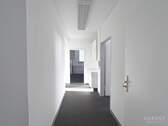 Flur Links - Büro zur Miete in Stuttgart