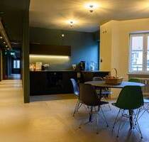 Bürostudio mit 12 Arbeitsplätzen, Küche & Eventfläche in München
