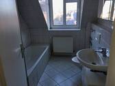 Vollbad mit separater Dusche - 