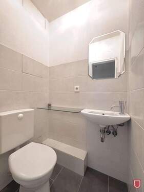 WC - 