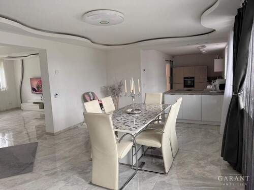 Esszimmer-1 - 6 Zimmer Einfamilienhaus in Hüttisheim