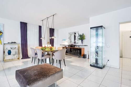 Wohn und Esszimmer - 