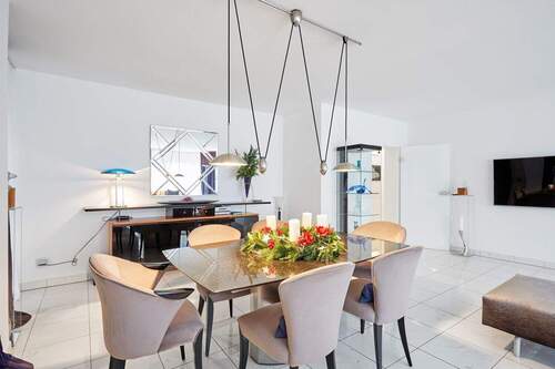 Wohn und Esszimmer - 