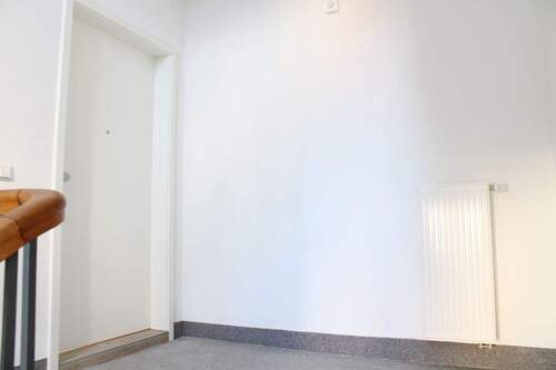 Treppenhaus - 4 Zimmer Etagenwohnung in Singen (Hohentwiel)