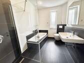 Badezimmer 1 - 