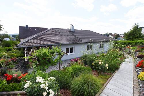 2.JPG - 3 Zimmer Mehrfamilienhaus, Wohnhaus zum Kaufen in Bad Steben
