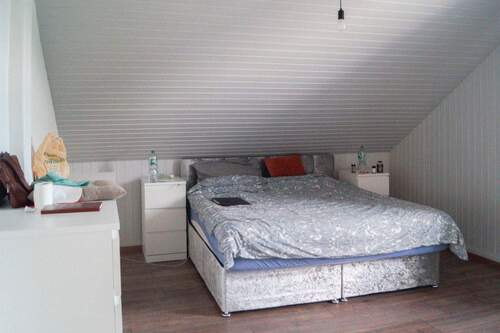 Schlafzimmer OG (3) - 