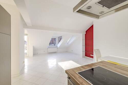 Küche - 3 Zimmer Etagenwohnung in Stuttgart