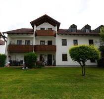 schöne 2 Zi.-Erdgeschosswohnung in guter Lage mit zwei Stellplätzen und Terrasse - 795 - Kastl