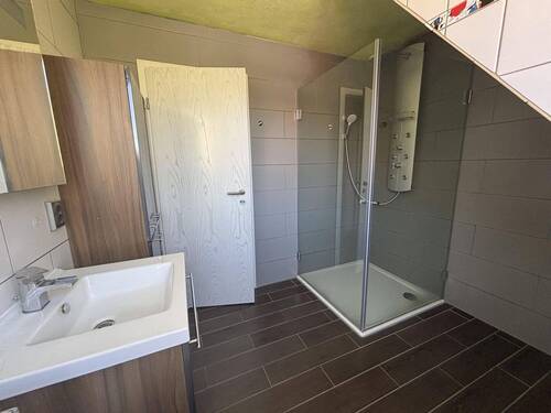 Badezimmer DG - 