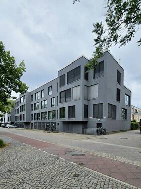 Hausansicht - Etagenwohnung mit 91,00 m&sup2; in Berlin Friedrichshain / Stralau zum Kaufen