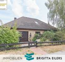 OHNE KÄUFERPROVISION: Großzügiger Bungalow mit Garage, Kamin, Sauna und ausbaufähigem Dachgeschoss - Thedinghausen