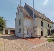 Ein Haus, drei Geschichten - und Sie entscheiden, welche Sie schreiben möchten - Fröndenberg Altendorf