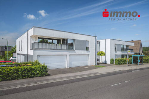 Bild 2 - Mehrfamilienhaus, Wohnhaus zum Kaufen in Roetgen