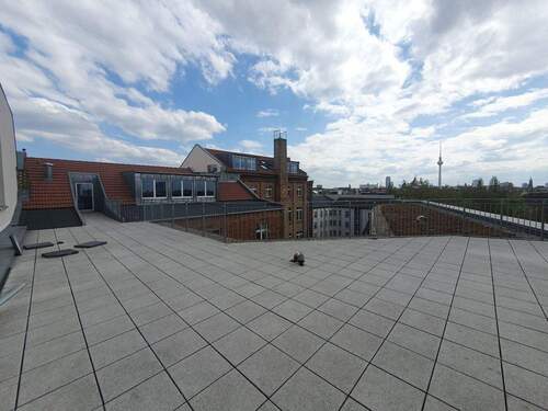 Dachterrasse - extravagant + individuell --- Loft-Maisonette mit Dachterrasse --- nahe U-Bhf. Bernauer Straße