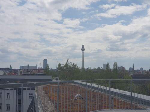 Ausblick - 4 Zimmer Büro zur Miete in Berlin