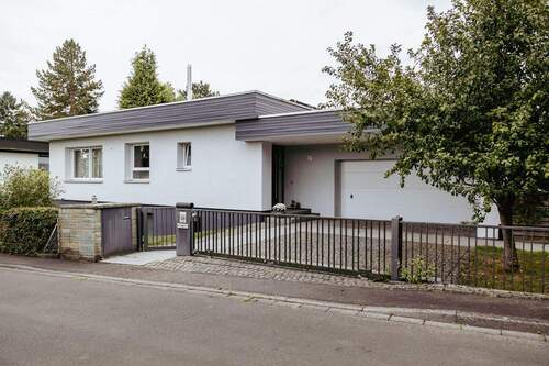 Frontansicht - 6 Zimmer Einfamilienhaus in Kassel / Kirchditmold