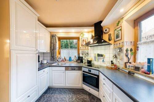 Küche, hier machts Kochen Spaß! - Einfamilienhaus mit 148,00 m&sup2; in Aying/Großhelfendorf zum Kaufen
